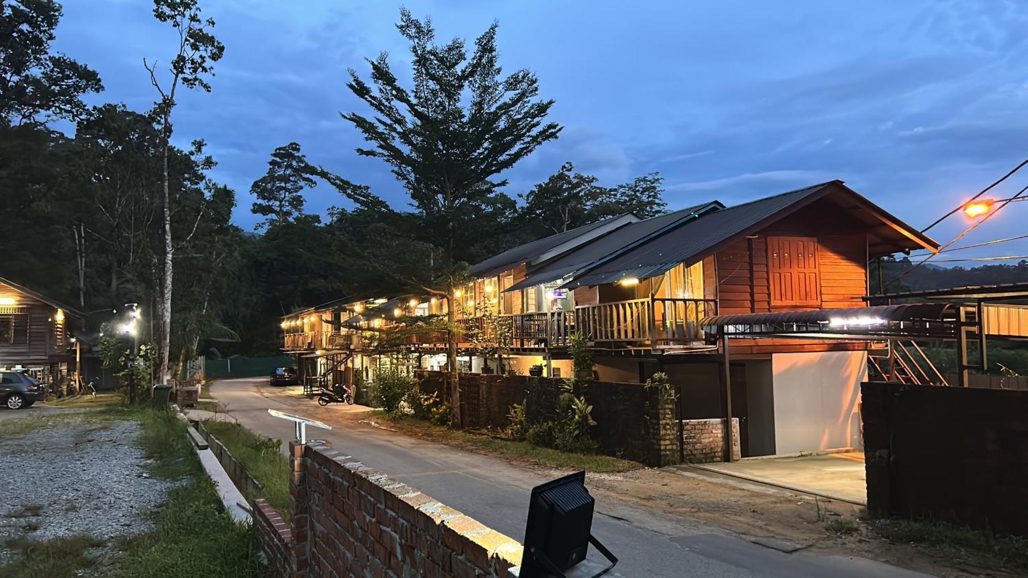 Mydusun Chalet, Taiping, Perak, Malaysia Buitenkant foto